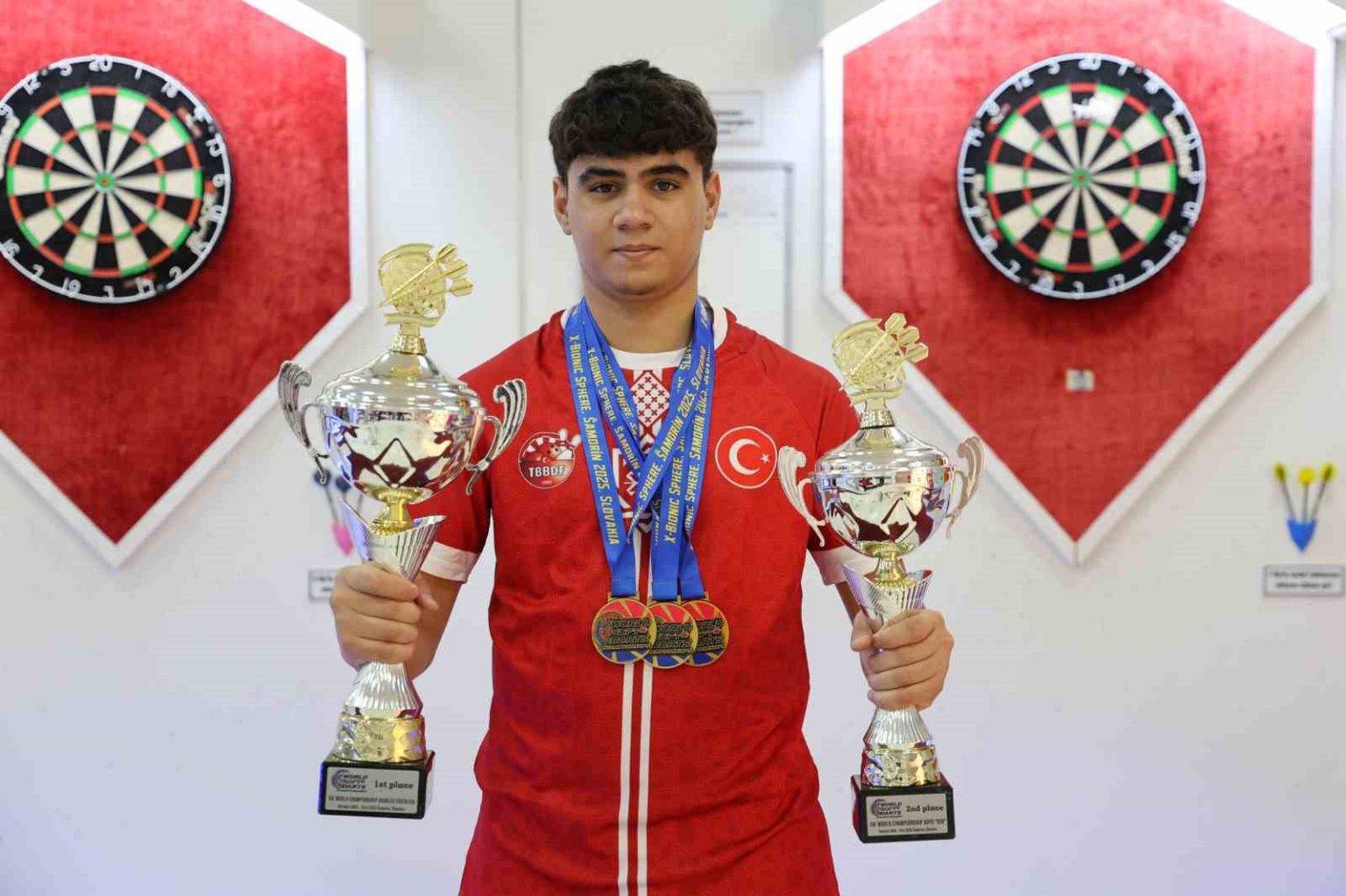 hobi-olarak-basladi-14-yasinda-dunya-sampiyonu-oldu