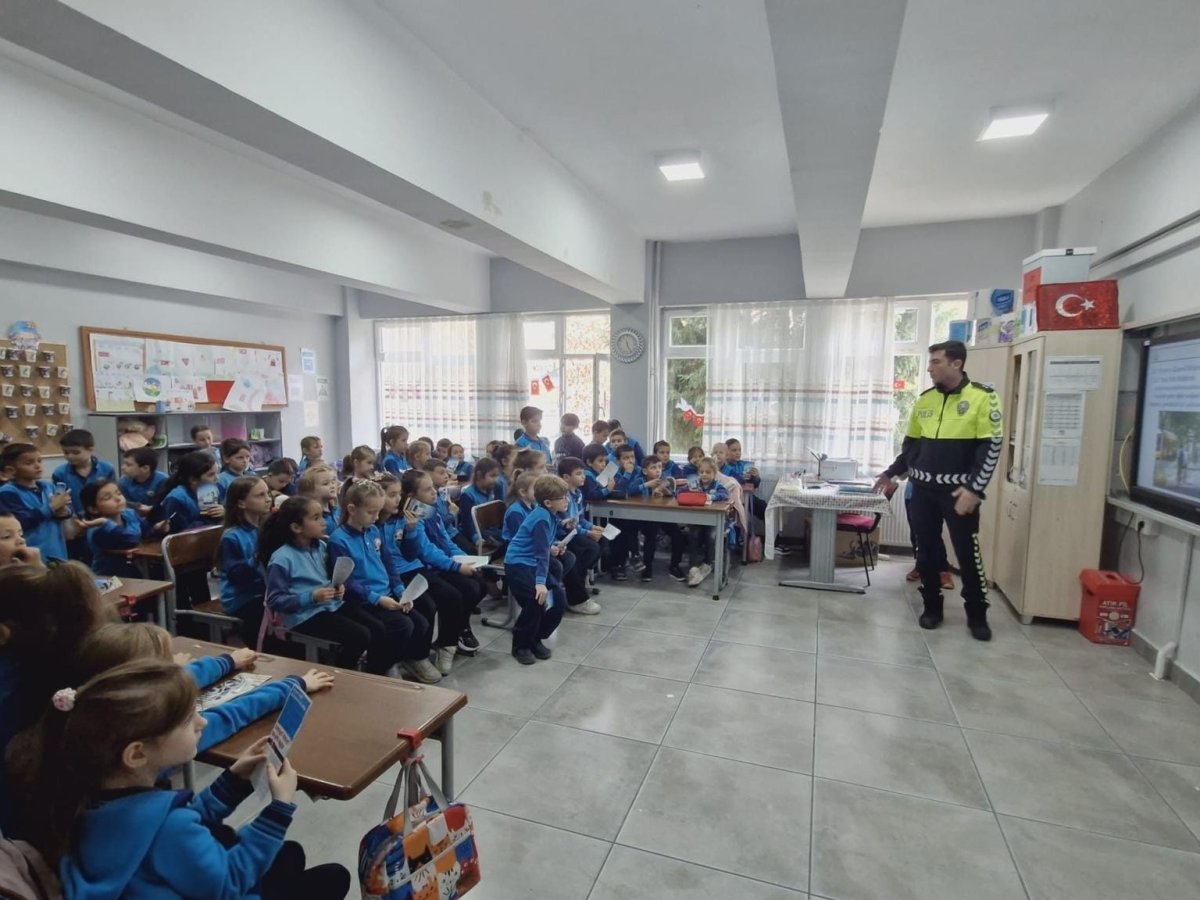 ilkokul-ogrencilerine-dedektif-egitimi