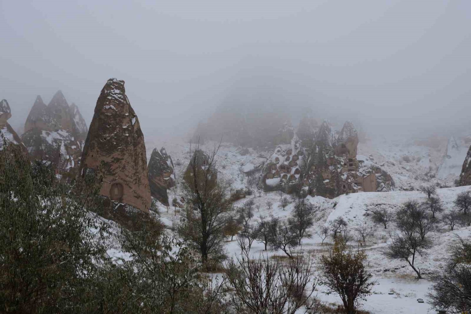 kar-kapadokyaya-cok-yakisti