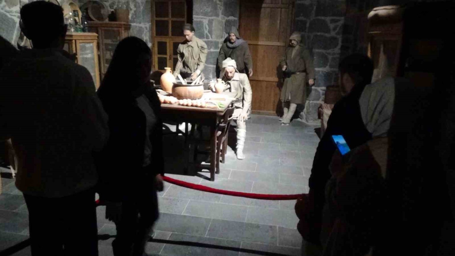 karsta-tarihe-yolculuk-kafkas-cephesi-harp-tarihi-muzesine-yogun-ilgi