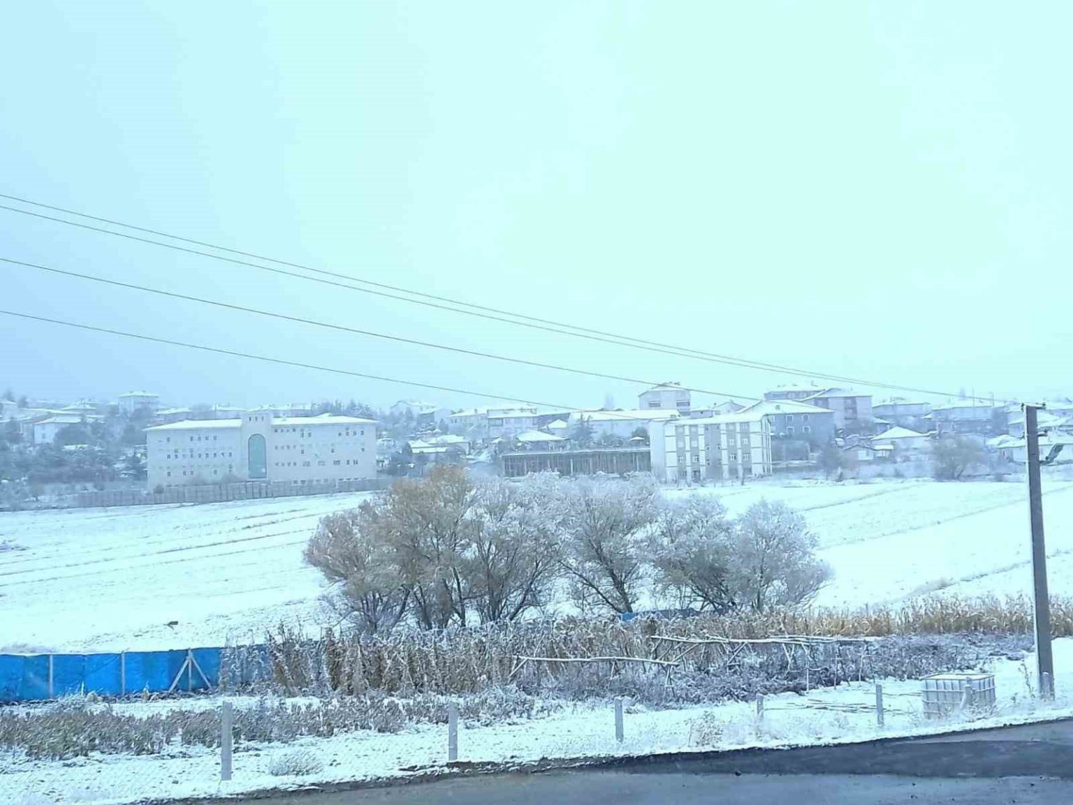 kirsehirde-yuksek-kesimler-beyaza-burundu