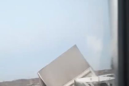 kontrolden-cikan-kamyon-refuje-carpti-1-yarali