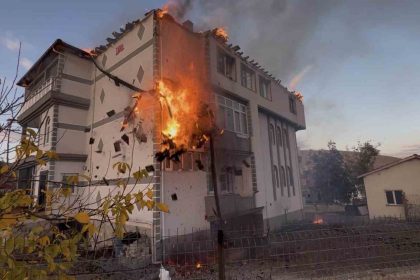 mustakil-evde-cikan-yangin-panige-neden-oldu