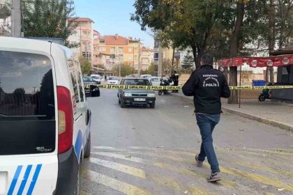 otomobilin-carptigi-5-yasindaki-cocuk-agir-yaralandi