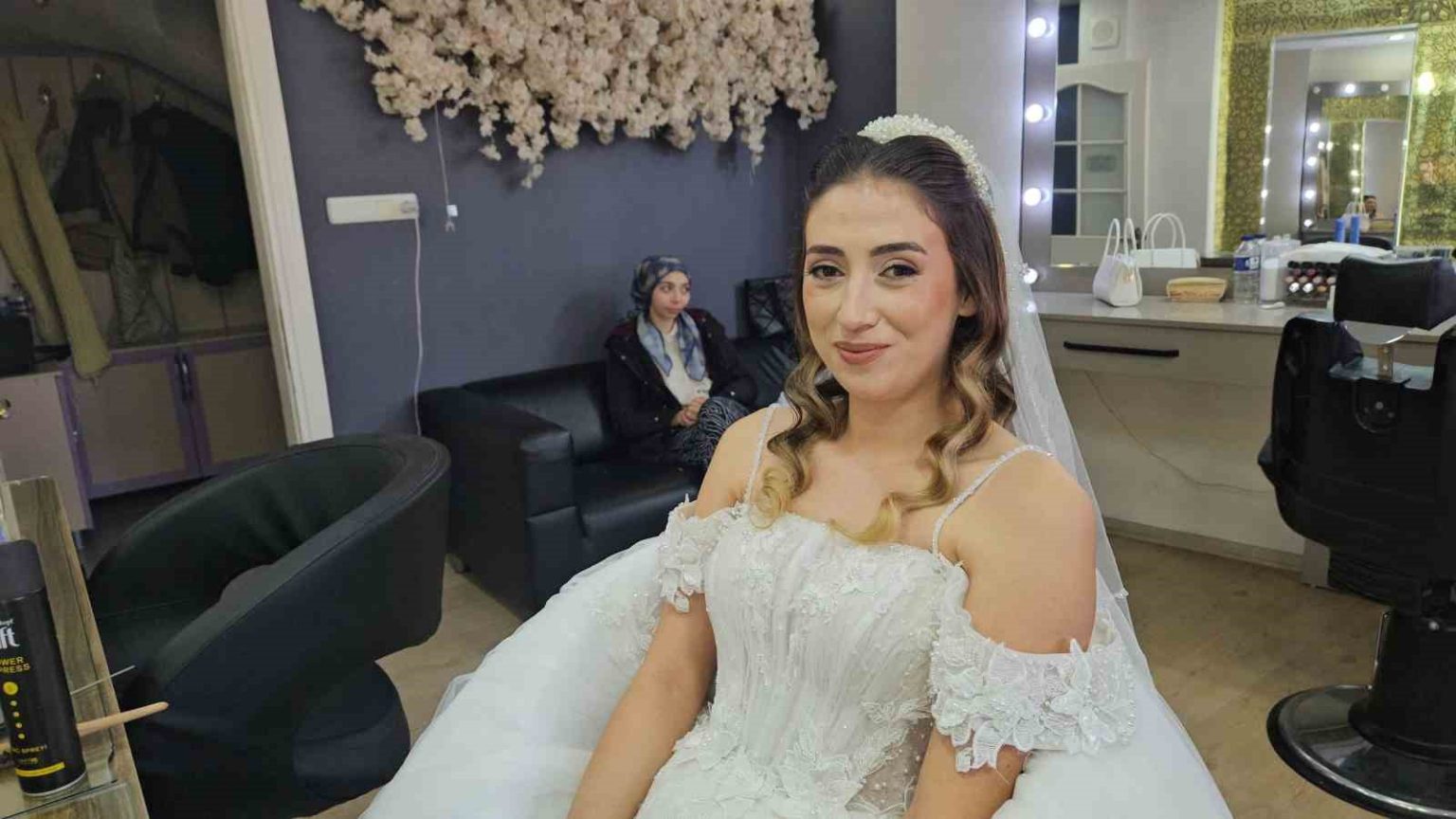 ozel-herseyin-4-4luk-olmasini-istiyordu-4-4-ile-sallandi