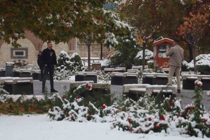 sehir-beyaz-gelinligini-giydi-sivasta-kartpostallik-goruntuler-olustu