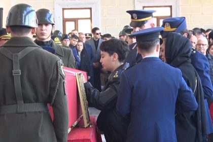 sehit-pilot-yarbay-gokhan-korkmazin-istanbulda-son-yolculuguna-ugurlandi