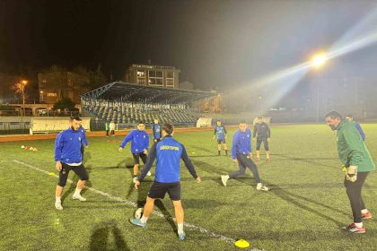 sogutspor-iznikspor-maci-hazirliklarini-tamamladi