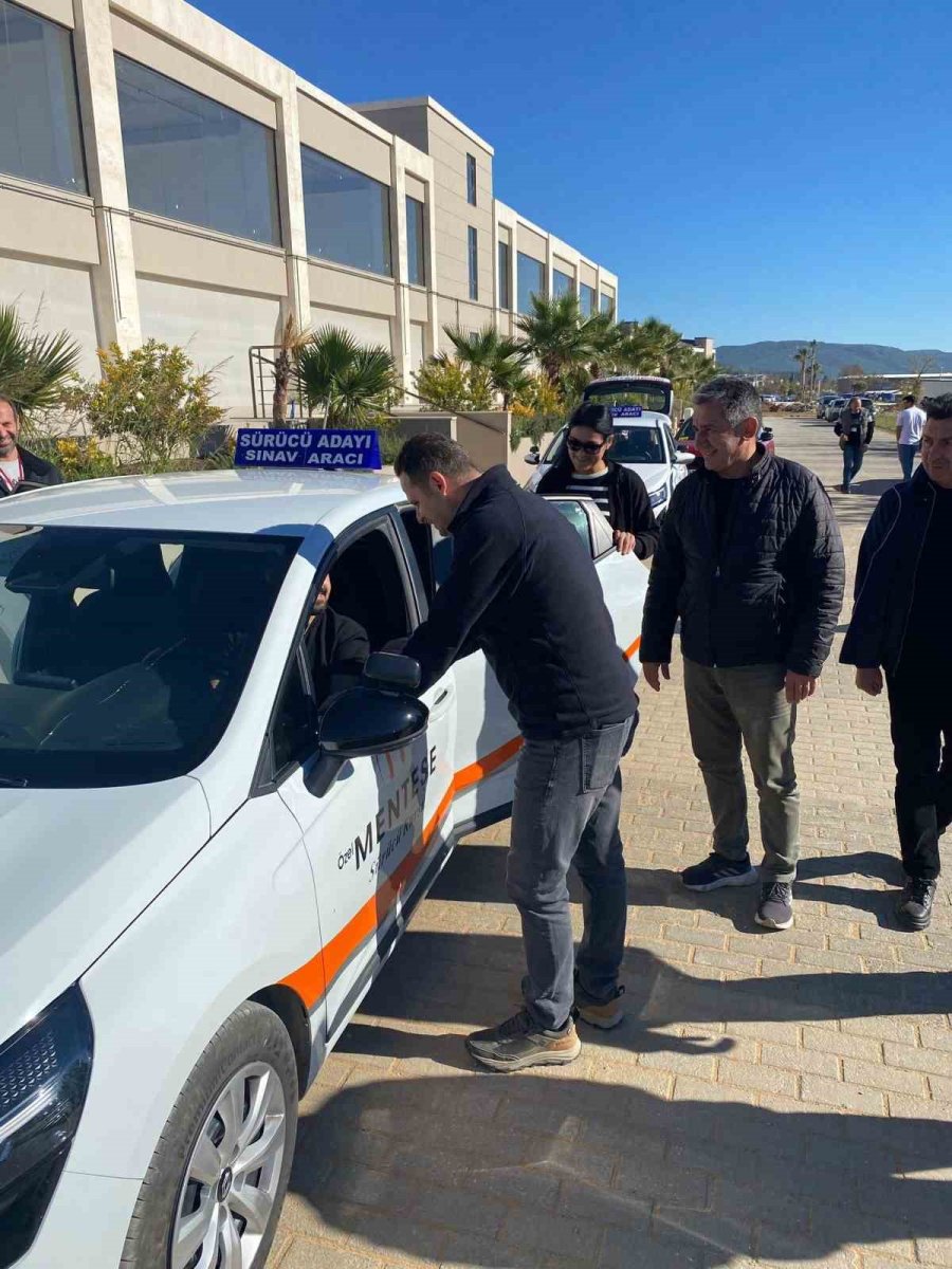 surucu-adaylari-direksiyon-egitimlerine-devam-ediyor