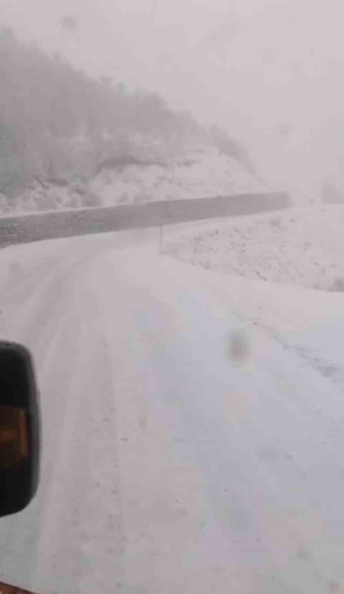 tuncelide-kar-yagar-yagmaz-mucadele-basladi