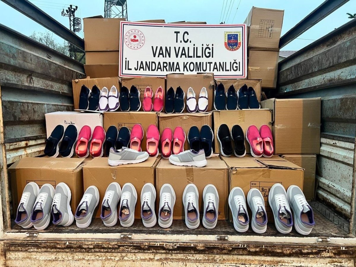 vanda-piyasa-degeri-yaklasik-1-milyon-250-bin-tl-kacak-esya-ve-malzeme-ele-gecirildi