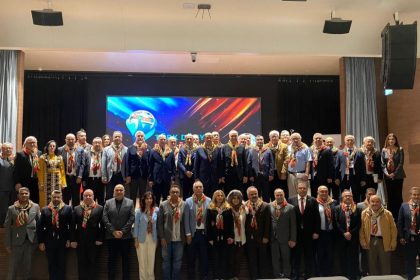 buulu-akademisyene-turk-dunyasi-bilim-odulu