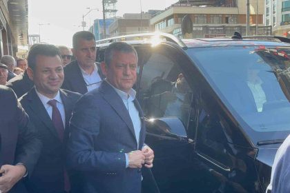 chp-genel-baskani-ozel-gaziantepte-partililerle-bir-araya-geldi