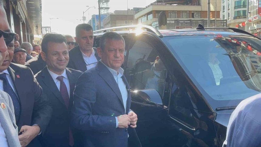 chp-genel-baskani-ozel-gaziantepte-partililerle-bir-araya-geldi