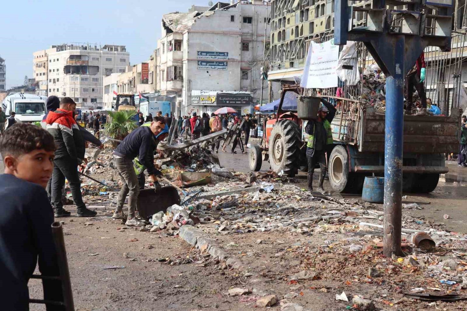 gazzeliler-yeniden-insa-edecegiz-kampanyasi-baslatti