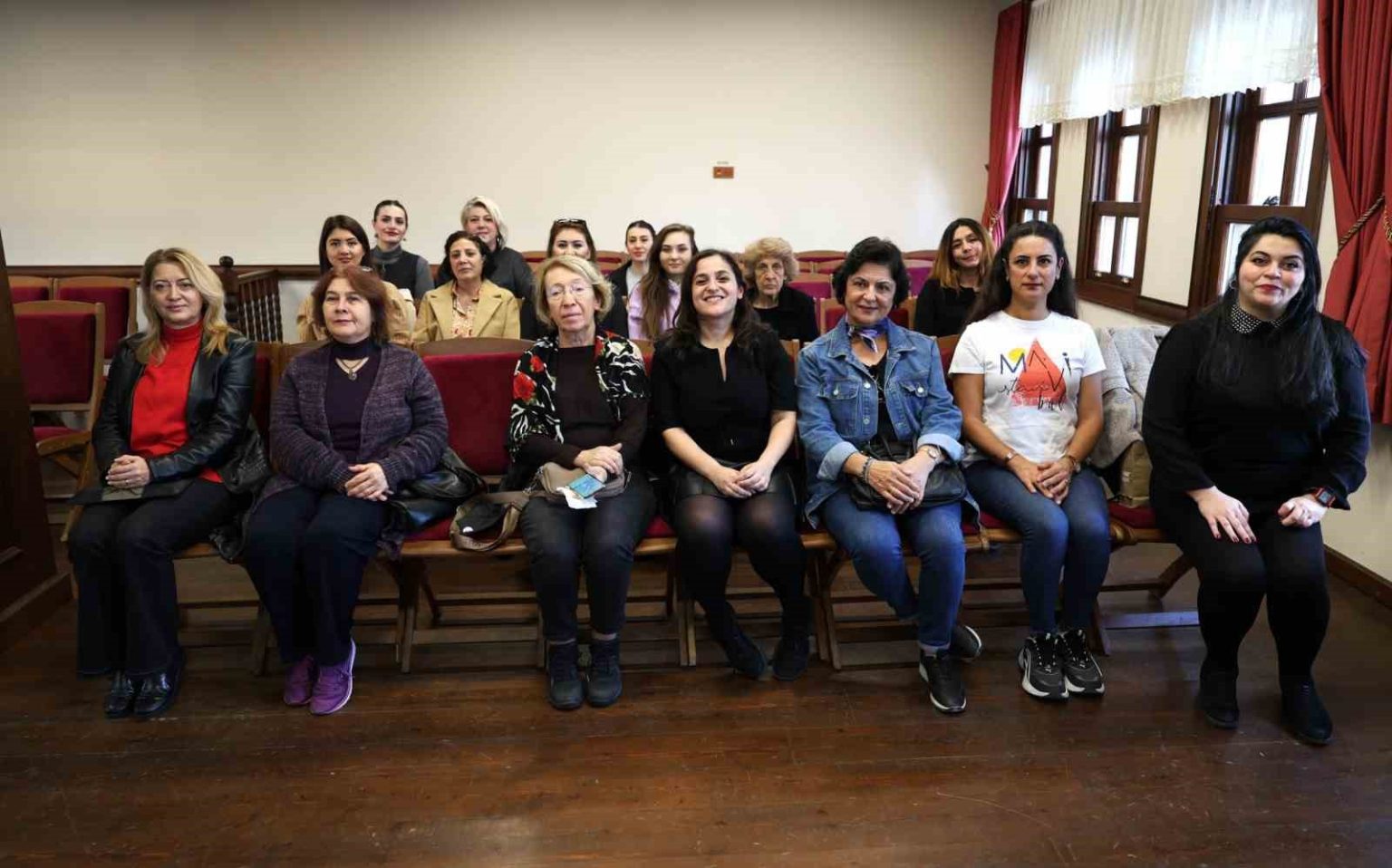 kadinlar-siddetin-turlerini-osmangazide-ogrendi