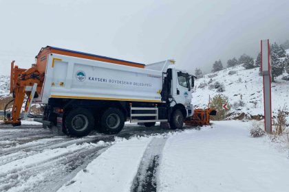 kar-yagdi-ekipler-sahaya-indi