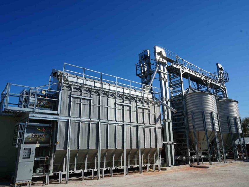 kuzkanin-destegiyle-kurulan-misir-kurutma-tesisi-ile-ciftciler-urunlerini-degerinde-satabilecek