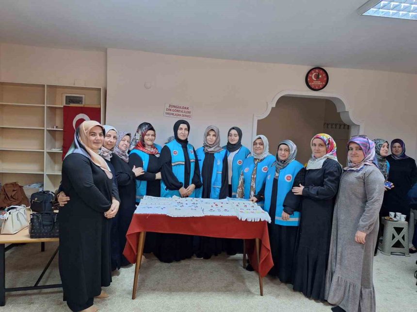 zonguldakta-tdv-kadin-kollarinin-projeleri-cocuklarin-yureklerini-isitti